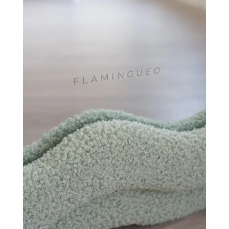 Miroir CHARLOTTE - Wavy Fleece Frame Mirror - FLAMINGUEO
